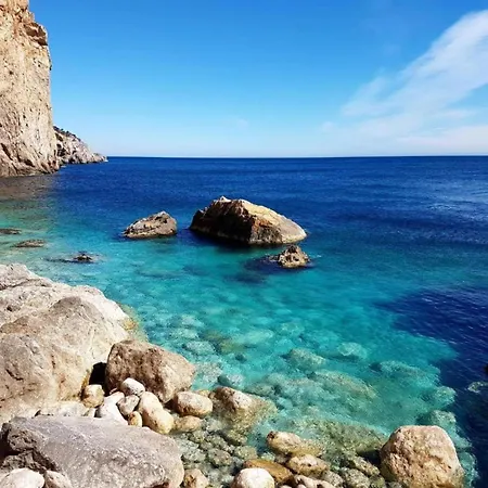 In Costa Brava Near Sandy 度假居 埃斯塔蒂特